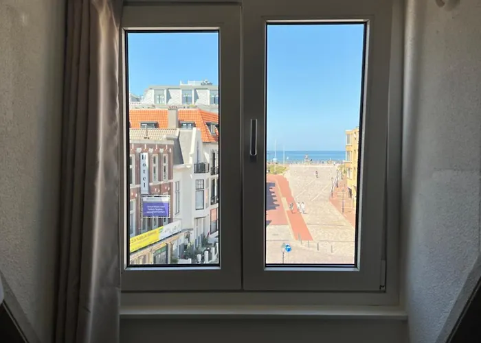 Beachfront With Sunset View *