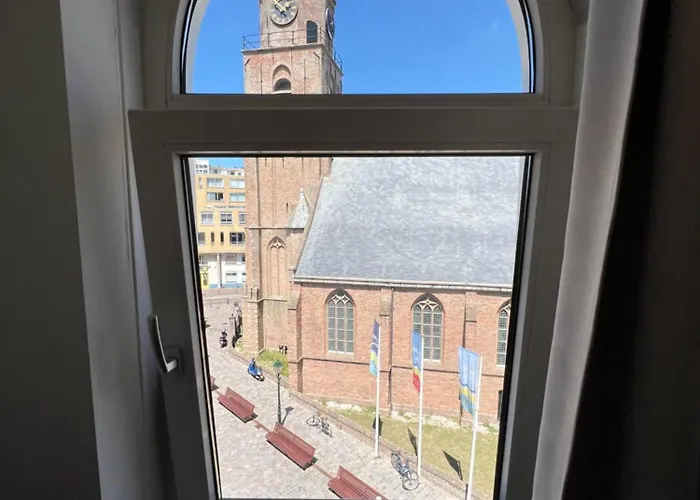 Beachfront With Sunset View דירה האג